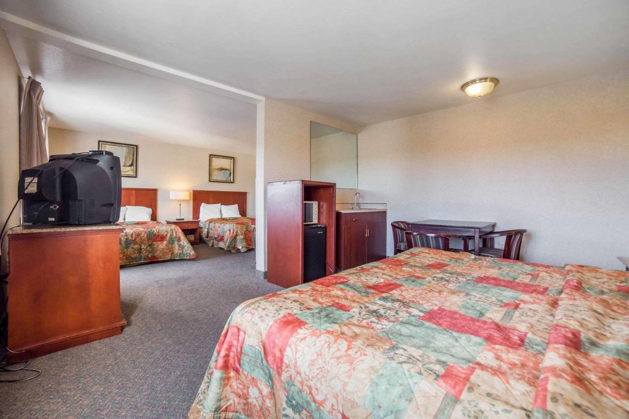Rodeway Inn & Suites Nampa Kültér fotó